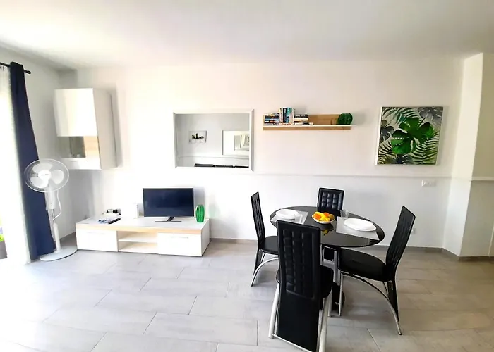 Dom wakacyjny Mareverde Elisa, 1 Bedroom & Wifi Free
