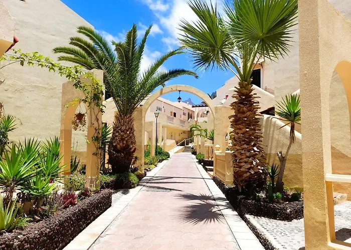 Dom wakacyjny Mareverde Elisa, 1 Bedroom & Wifi Free *